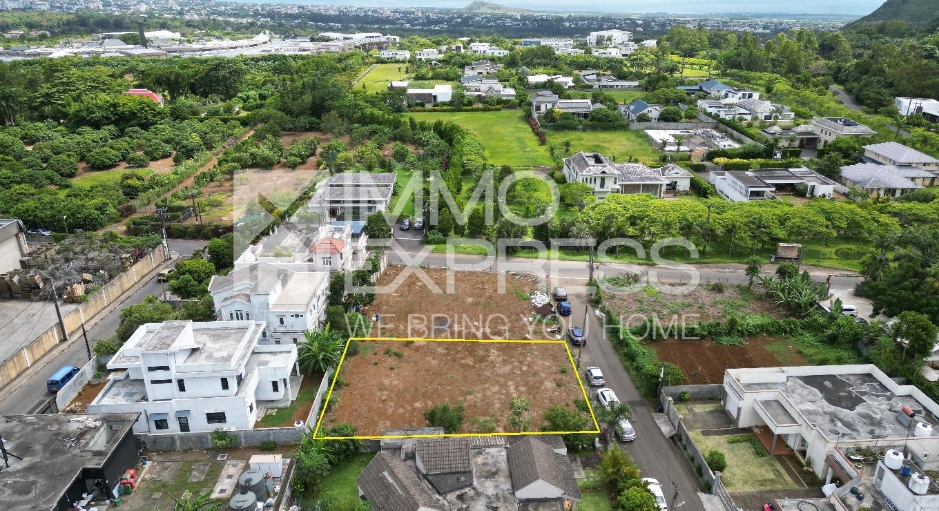 Prime Plot in Ideal Location & with Unmatched Accessibility!