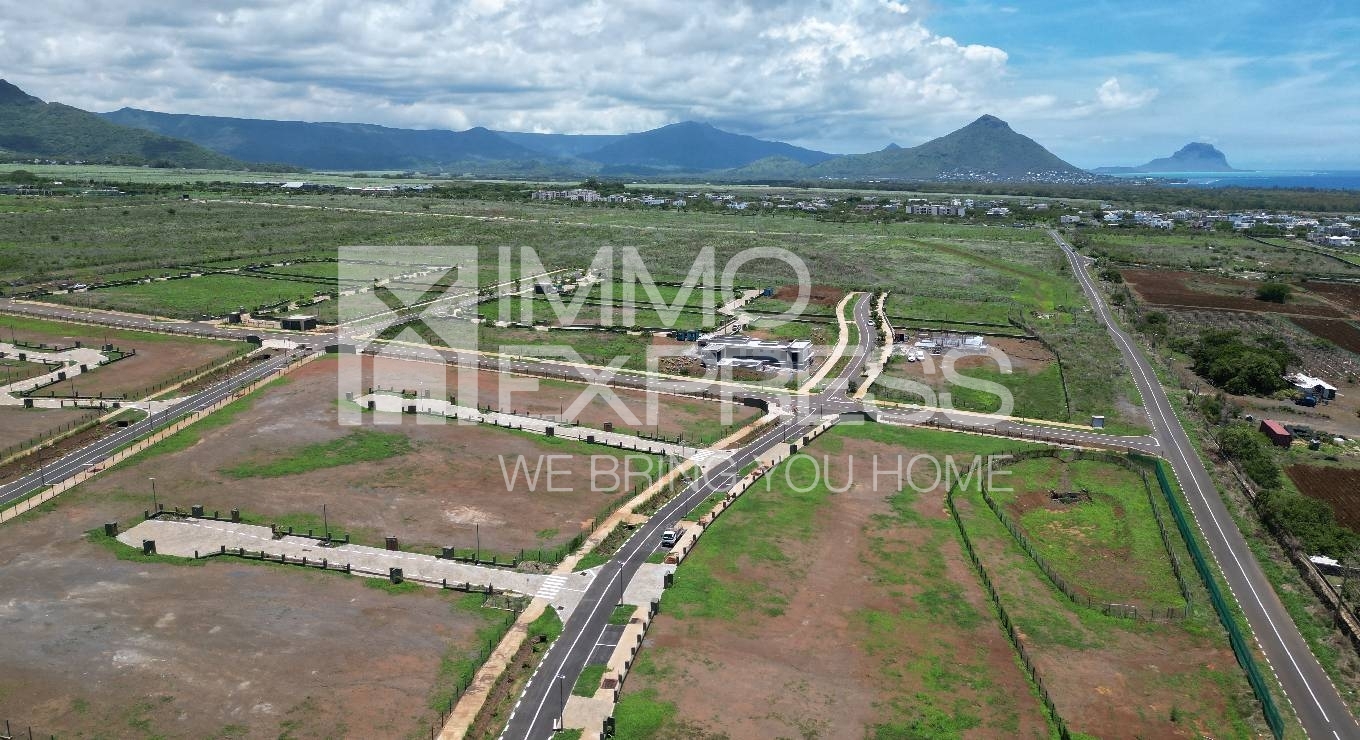 Exclusive residential plots within the vibrant smart city of Medine