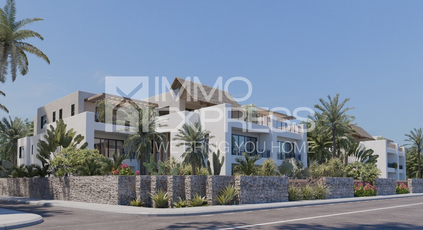 High End 2-bedroom Apartment Close to The Beach