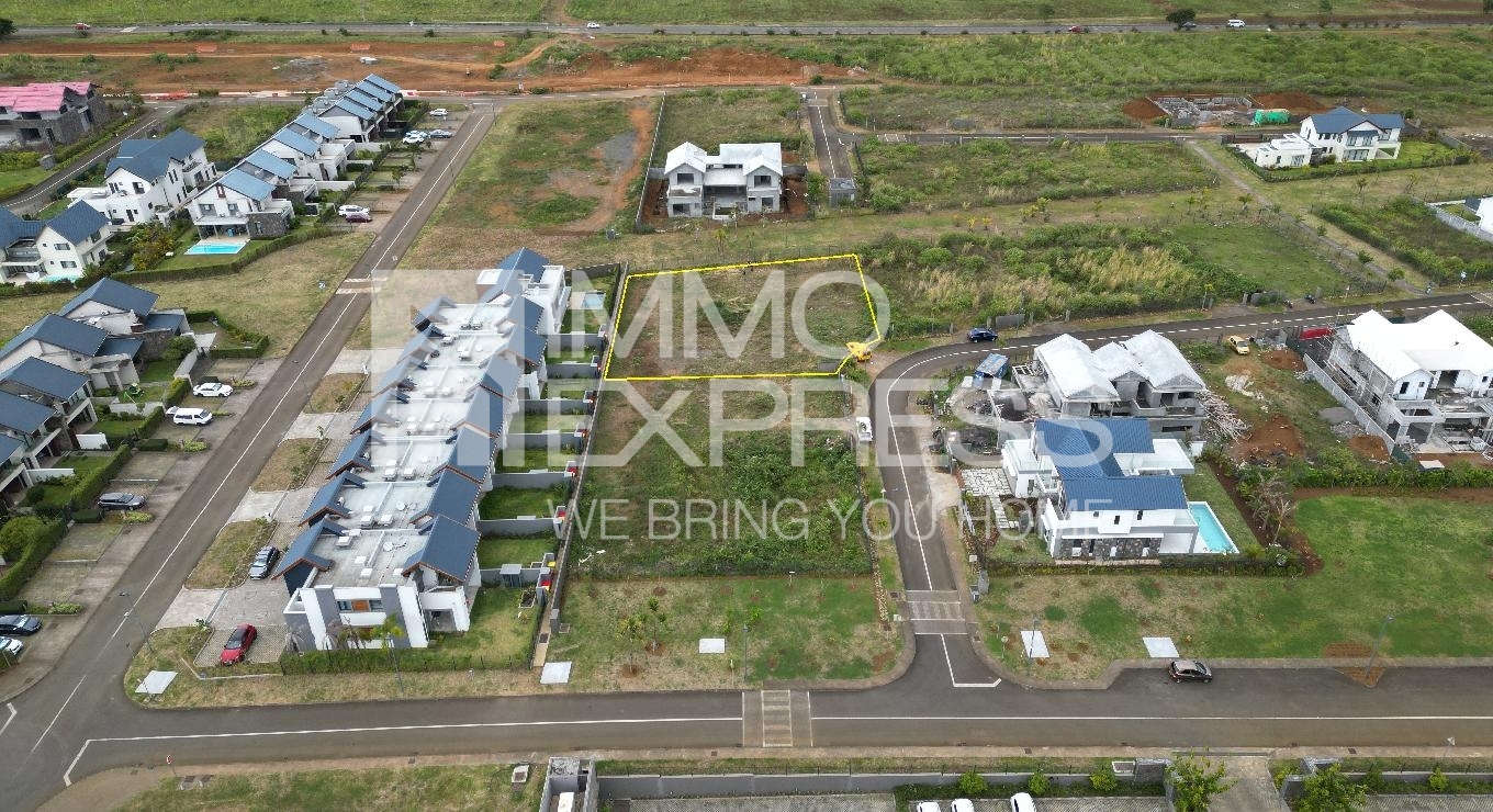 Prime Plot in Moka Smart City